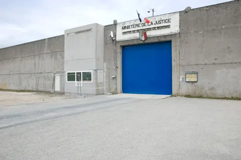 Charente-Maritime : la contrôleure des prisons alerte sur les traitements « inhumains et dégradants » à Bédenac